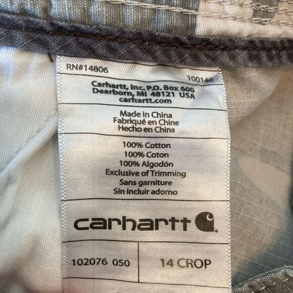 Carhartt camo relaxed crop pants w/ cargo pockets - Picture 12 of 13